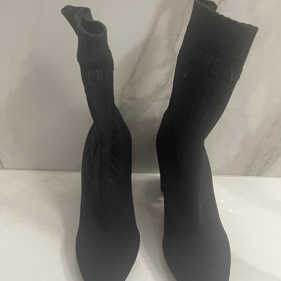 Louis Vuitton Silhouette Ankle Boot Sz 38 - Picture 2 of 7